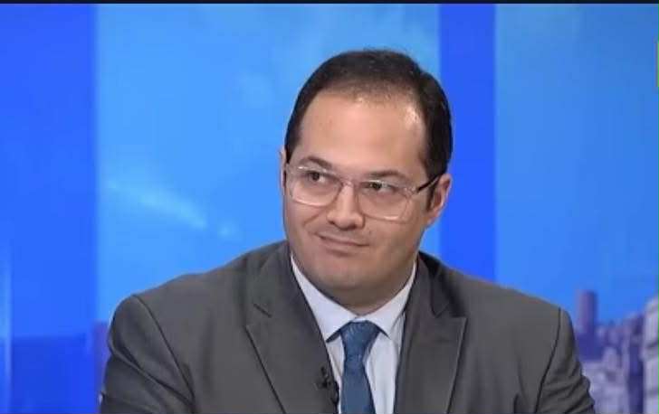 خدمات قانونية